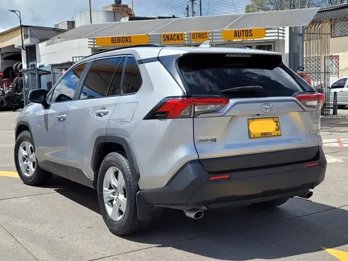 Toyota RAV4 2.0 Xle 4X2 Cvt