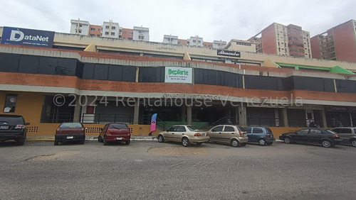 Local Comercial En Venta En Centro Comercial Del Este De Barquisimeto. Avenida Libertador 24-16562 As-f