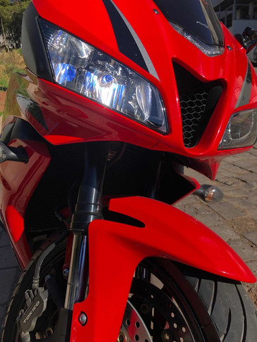 Imagem 2 de 9 de Honda Cbr 600rr