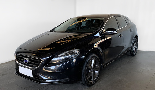 Volvo V40 Volvo V40 T4 Dynamic 2.0