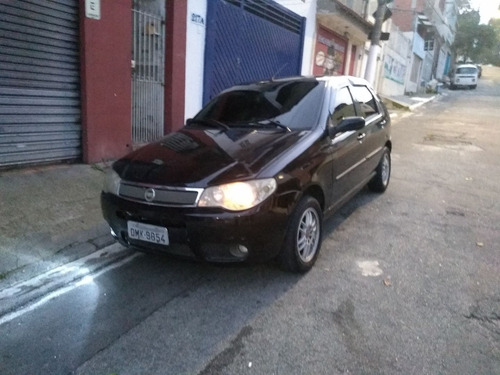 Fiat Palio 2004 1.8 Hlx 5p