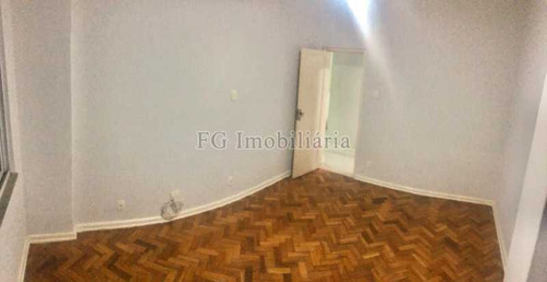 Imagem 6 de 15 de Apartamento No Humaitá - Caap30155