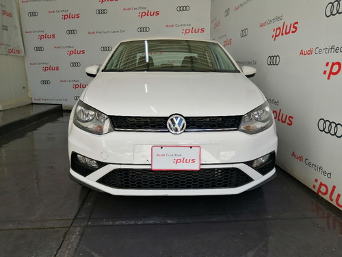 Imagen 2 de 15 de Volkswagen Vento Confortline Plus