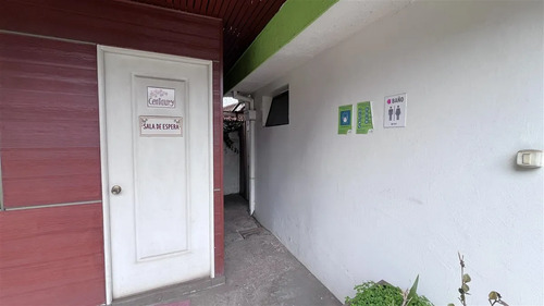 Serv. Profesionales Y Comercio Padre Hurtado / Los Dominicos