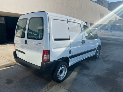 Peugeot Partner 1.6 Hdi Furgon Confort 92