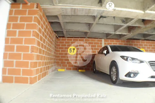 Apartaestudio En Arriendo En El Poblado. Cod A9344
