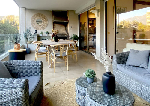Exclusivo Departamento Dúplex En Venta / La Dehesa Central