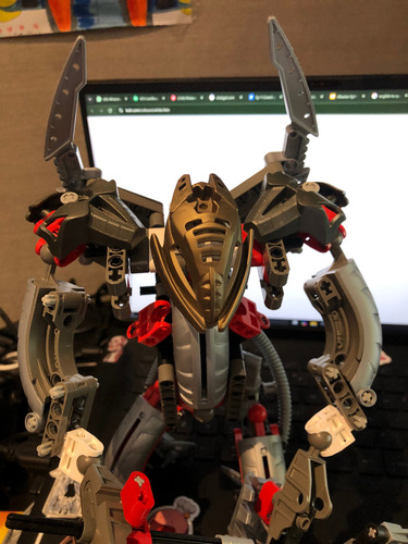Lego Bionicle Titan 1 Takutanuva (Usado)