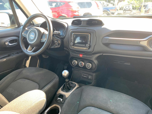 Jeep Renegade 2016 1.8 Sport Flex 5p