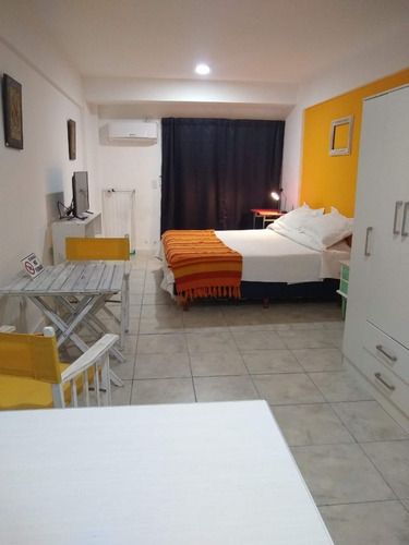 Imagen 5 de 10 de Alquiler Temporario, Dueño Direc.excelente Departamento Monoambiente, Totalmente Amueblado Para Dos Personas, Cerca Hospitales Milstein, Garrahan, Fundacion Favarolo, Muy Luminoso Cerca Subte E Y H
