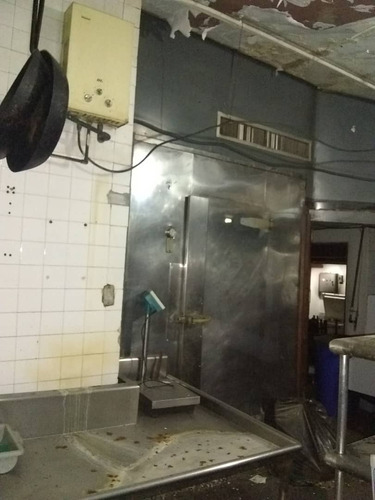 Imagen 3 de 8 de Se Vende Local En La Avenida Bolívar De Valencia