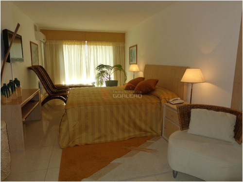Imagen 15 de 30 de Excelente Opción!!! Venta De Apartamento En Punta Del Este, Con Muy Buena Vista, Muy Soleado.