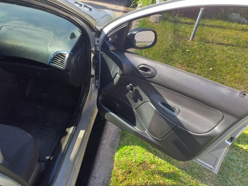 Peugeot 207 2012 1.4 Xr