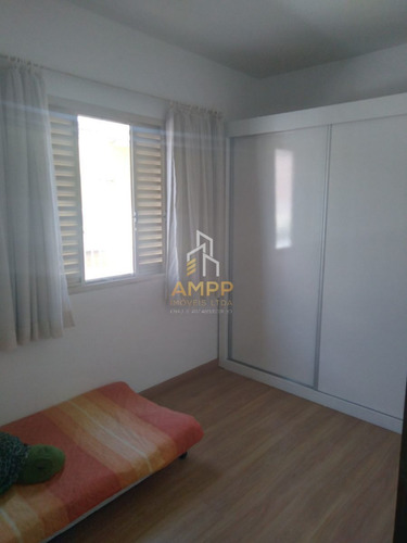 Imagem 4 de 7 de Casas - Residencial - 1544