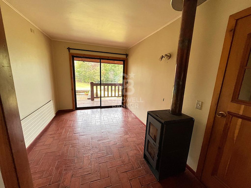 Espectacular Casa En La Unión | Cercana Colegio Alemán.