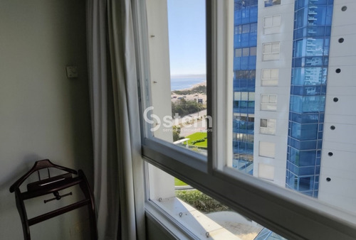 Imagen 27 de 30 de Venta Apartamento 3 Dormitorio Y Dependencia, Playa Mansa, Punta Del Este