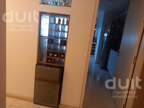 Departamento Semipiso En Excelente Estado En Nueva Córdoba