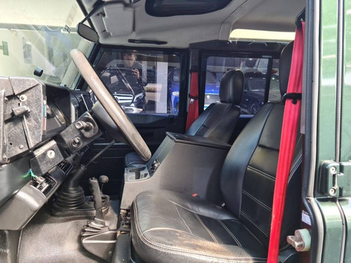 Imagem 8 de 14 de Land Rover Defender 2.5 County Sw 110 4x4 Turbo Diesel 4p