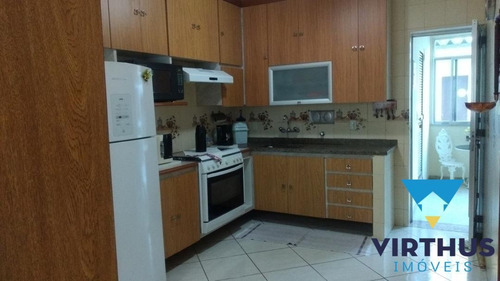 Imagem 12 de 15 de Casa Em Condomínio Fechado, 3 Quartos ( 2 Suítes), 3 Andares. - Cs333