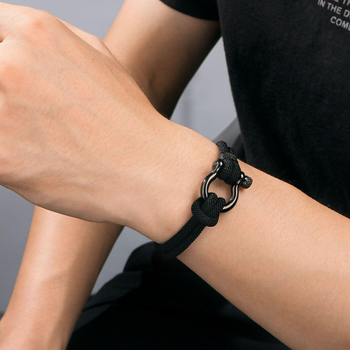 Pulsera Negra De Hombre Con Hebilla Herradura Estilo Rústico