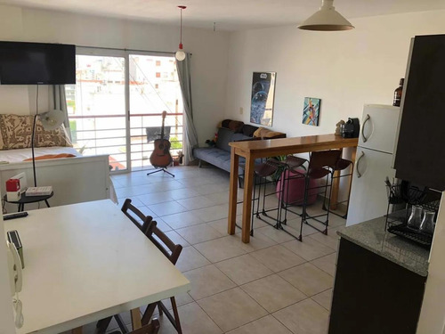 Imagen 3 de 11 de Departamento - San Telmo
