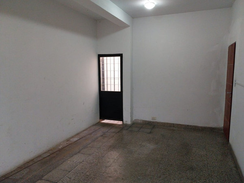 Venta Hermosa Casa En Dos Plantas Impecable Estado