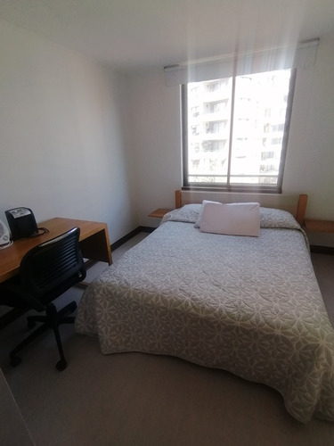 Excelente Depto Dos Dorm Amoblado Full Golf Metro Alcantara