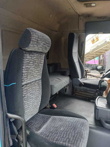 Imagem 13 de 15 de Scania G 420 6x2 2009