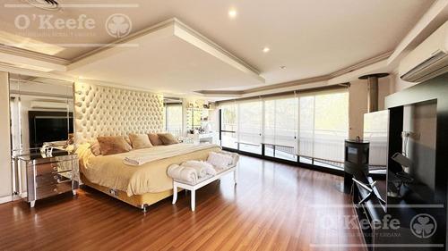 Imagen 22 de 30 de Casa En Venta De Categoría De Seis Ambientes En Abril Club De Campo