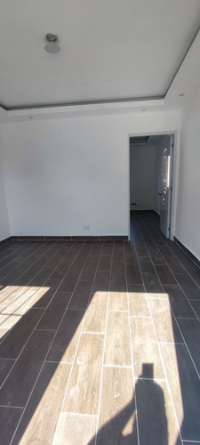 Gazcue, Centu Alquiler Apartamento Sin Amueblar De 1 Habitacion, Gascue, Clinica Abreu, Facil Acceso A Zona Colonial, Ciudad Nueva, Palacio De Justicia, Malecon, Don Bosco, Miraflores, Uasd, Unibe, Rd