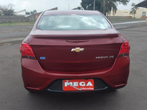 Imagem 4 de 11 de Prisma 1.4 Mpfi Ltz 8v Flex 4p Automático