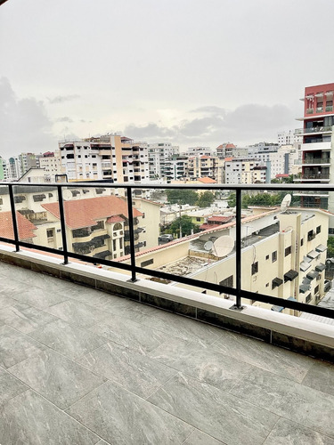 Se Vende Apartamento Evaristo Morales, Torre Con Piscina