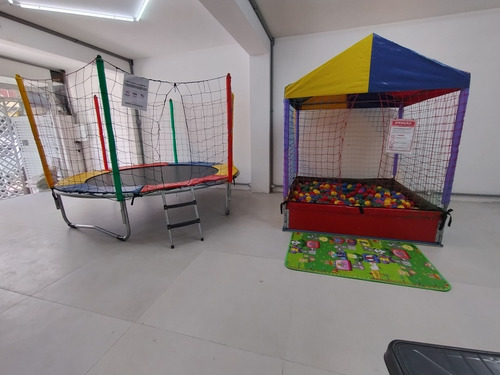 Locaçã Piscina De Bolinhas E Cama Elástica