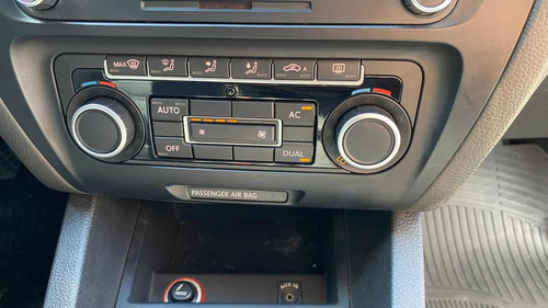 Volkswagen Vento 2.5 Luxury 170cv