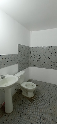 Imagen 8 de 9 de Alquiler De Galpon En Santa Monica 900 Mt2