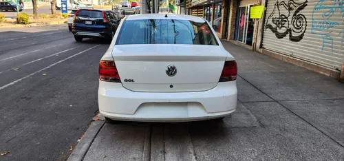 Volkswagen Gol Sedan 1.6 trendline 5vel aa mt