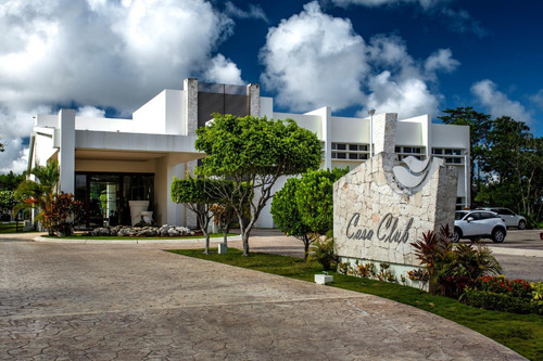 Terreno En Venta En Cancún, Lagos Del Sol, Lujoso Residencial
