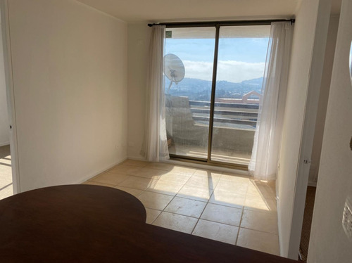Vendo Cómodo Departamento En Excelente Ubicación