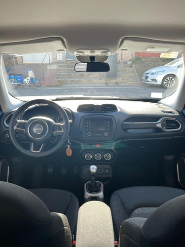Imagen 4 de 15 de Jeep Renegade