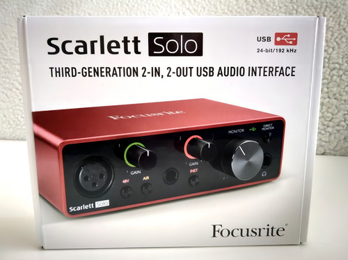 Interfaz de audio Focusrite Scarlett Solo 220V phantom red 3ra gen
