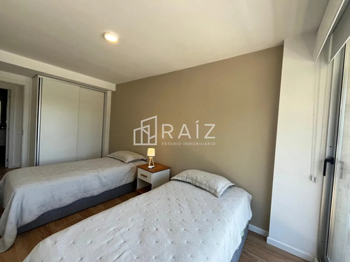 En Venta Apartamento 2 Dormitorios Playa Mansa