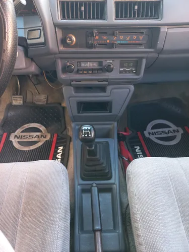 Nissan Sentra Gss 5vel Aa Mt
