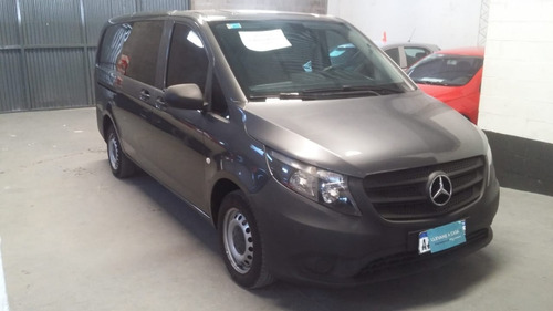 Imagen 2 de 11 de Mercedes Benz Vito Furgon Mixto Td Modelo 2016