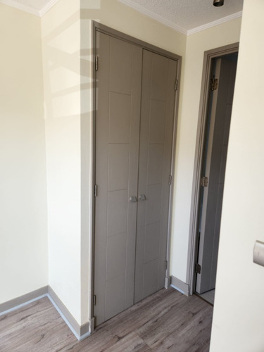 Arriendo Dpto. 1d/1b C/termopanel En Santiago Centro