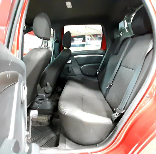 Imagen 12 de 15 de Renault Oroch 2019 2.0 Zen Mt