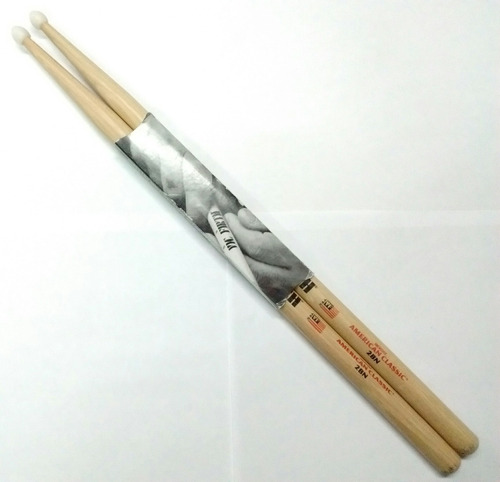 Vic Firth American Classic 2bn Par De Palillos Punta Nylon