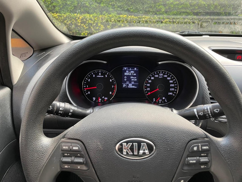 Kia Forte 2.0 Ex At