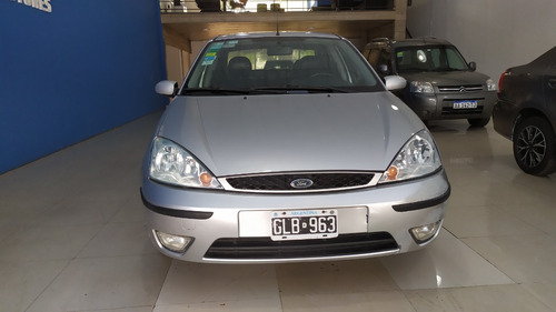 Imagen 3 de 18 de Ford Focus 2007 Ghia 1.8 Tdci