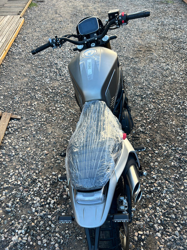 Benelli Leoncino 800 Trail