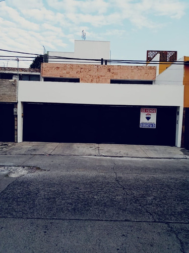 Imagen 2 de 24 de Casa En Venta Bosque De Echegaray